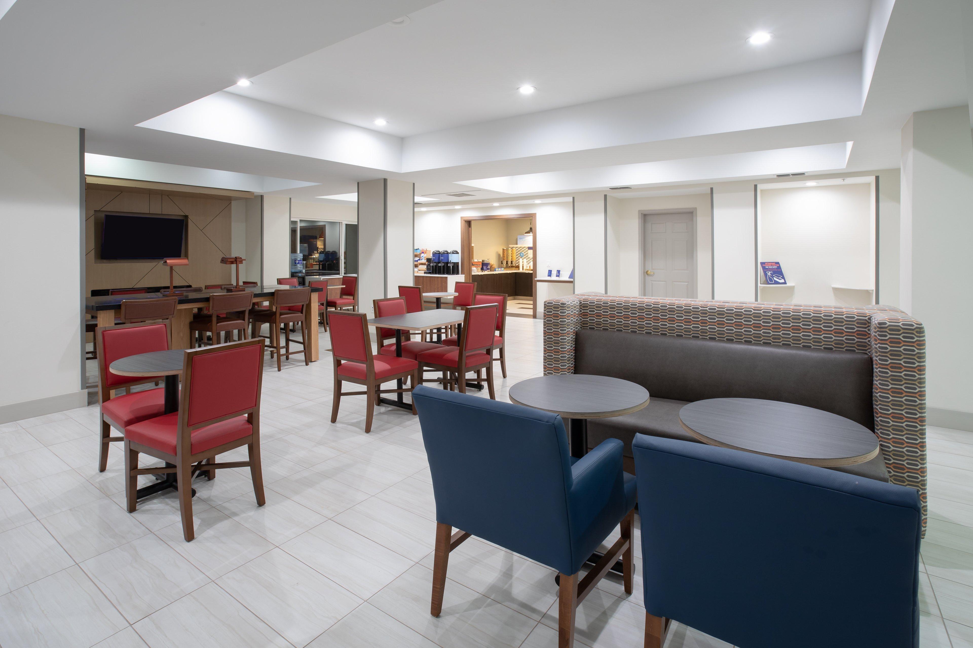 Holiday Inn Express Yreka-Shasta Area By Ihg Exterior photo