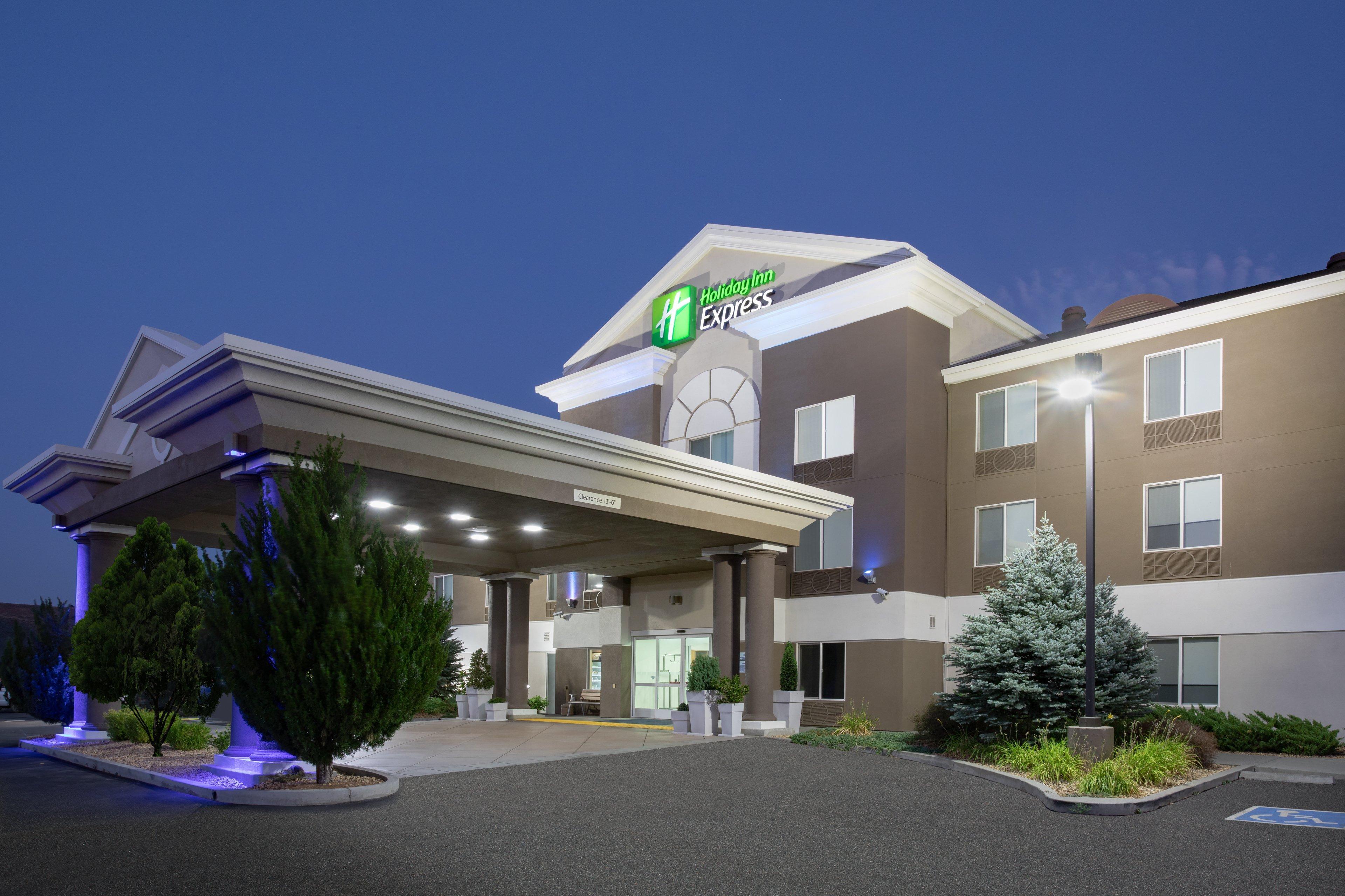 Holiday Inn Express Yreka-Shasta Area By Ihg Exterior photo