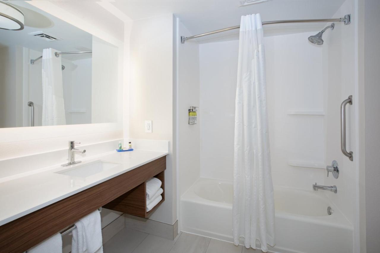 Holiday Inn Express Yreka-Shasta Area By Ihg Exterior photo